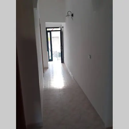 Casa Vacanze Laura بيت للعطل
