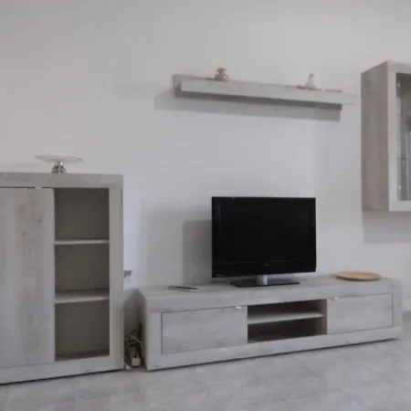 Casa Vacanze Laura * أودجانو لا كييزا